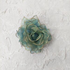綠色漸變層歐根紗仿真玫瑰花飾