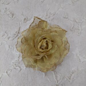 金黃色薄紗仿玫瑰花飾品
