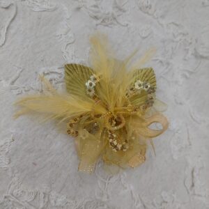 金黃色羽毛亮片仿真花胸針